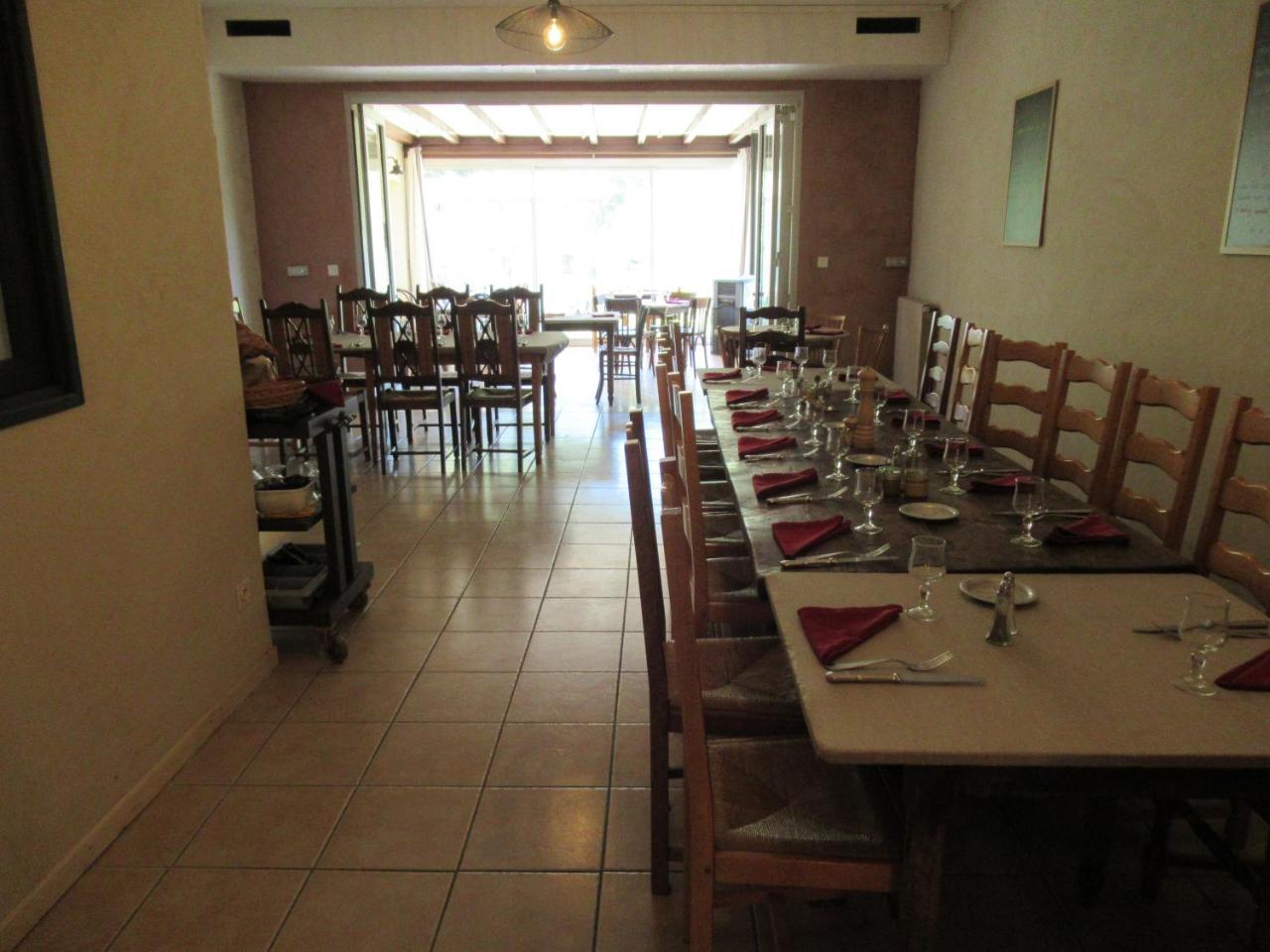Les Pilles L'Auberge De L'Aygues מראה חיצוני תמונה